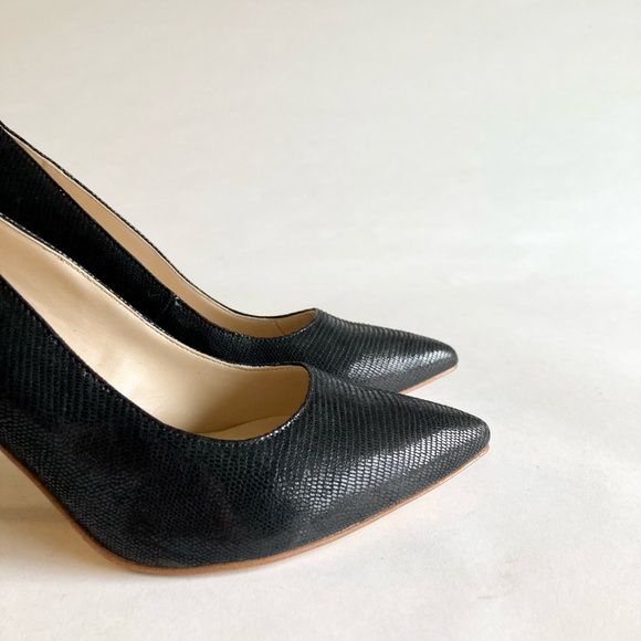 Marc Fisher Black Lizard Print Fabric Point Toe Heels size 9.5 - Picture 5 of 14